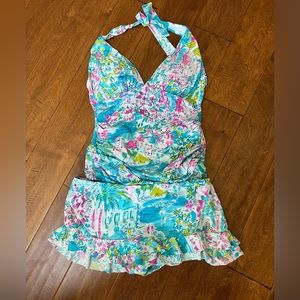 Lilly Pulitzer gently used Tankini Swimsuit size 8 top size 6 bottom